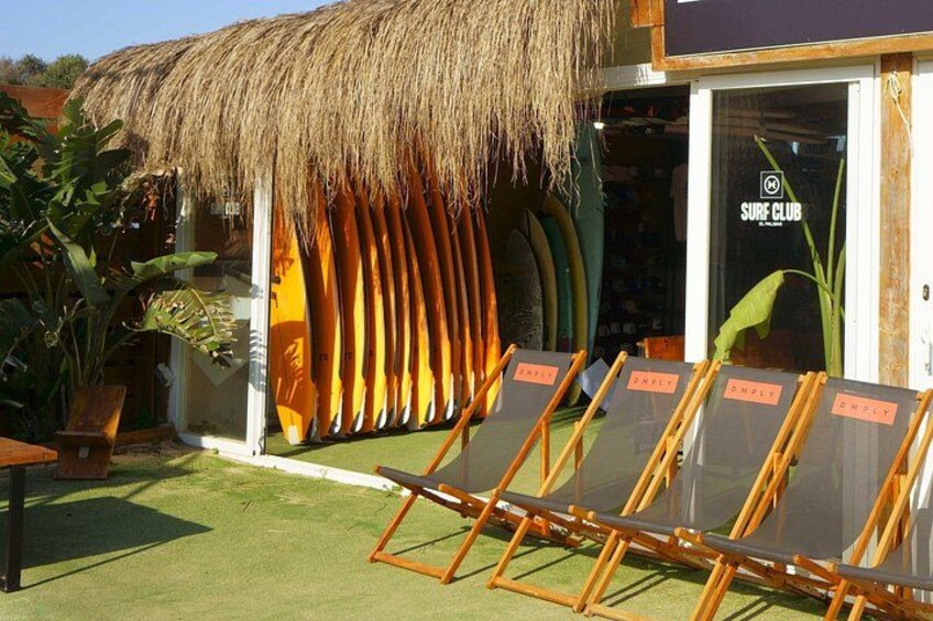 Surf Lessons in El Palmar : All Levels, Small Groups 2