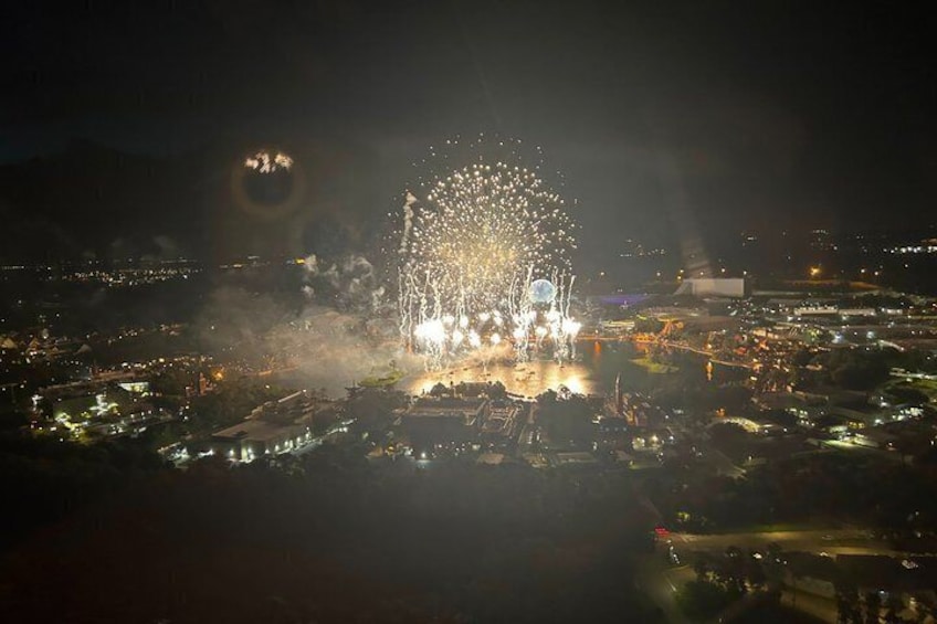 Family pack 77 Miles Helicopter Tour Fireworks & all Theme Parks 1