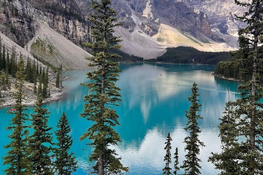 Banff Three Iconic Lakes and Johnston Canyon Day Tour 4