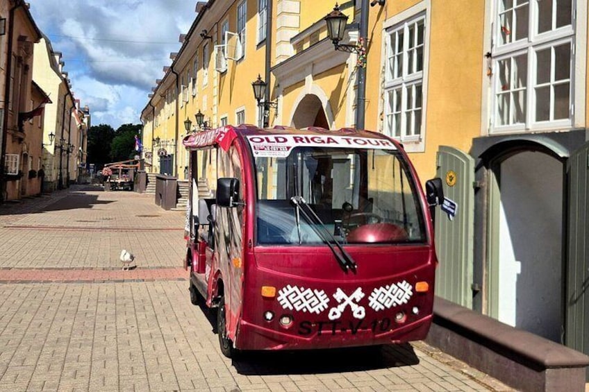 Old Riga E-Bus Tour with Audio Guide, 45 min 2
