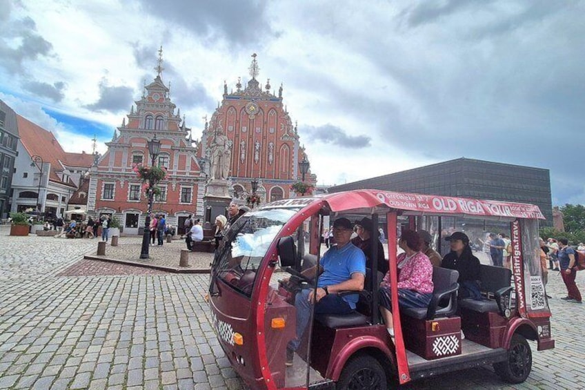 Old Riga E-Bus Tour with Audio Guide, 45 min 5
