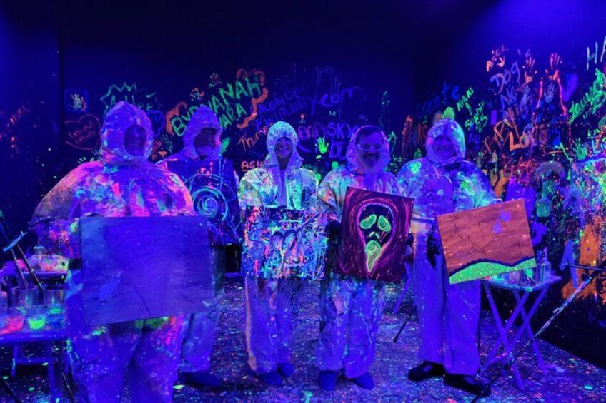 Glow In The Dark Painting With Friends 5
