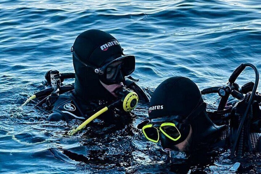 Try Scuba Diving in Budva: Boat Experience & Underwater Tunnels 5