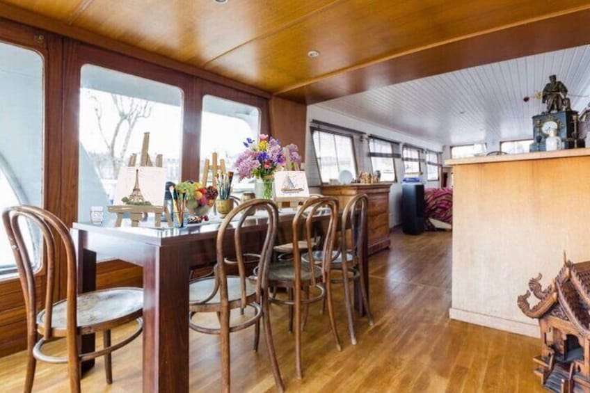 Fashion design on the boat with brunch in the centre of Paris 1