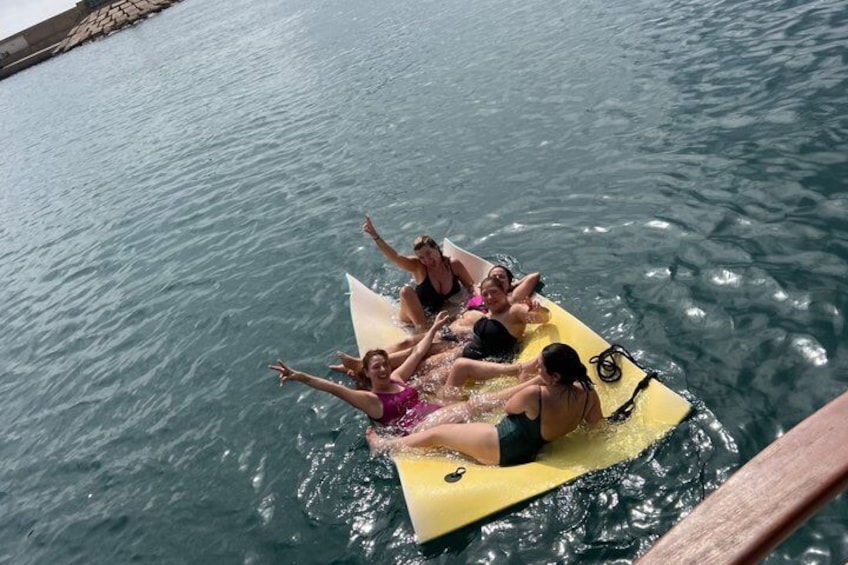 Sail on the Valencia Coast maximum 6 Pax 2