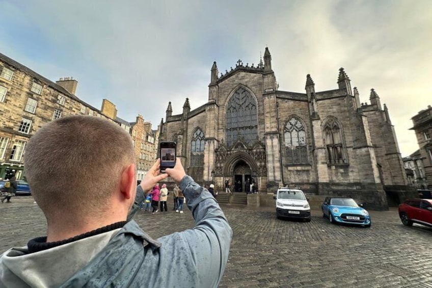 Secrets of Edinburgh Self Guided Exploration Game Tour 4