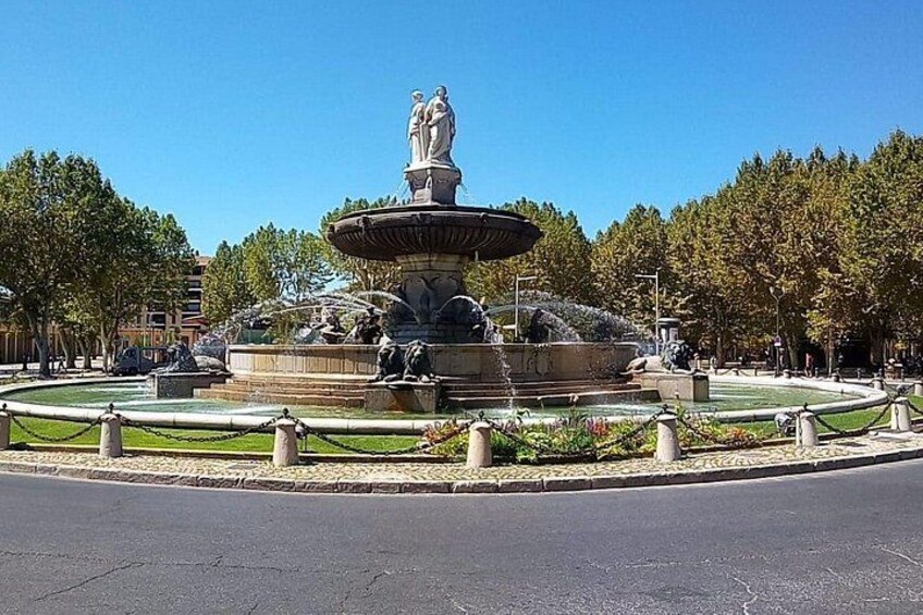 Private Tour Aix Provence and Highlights Marseille and Cassis 1