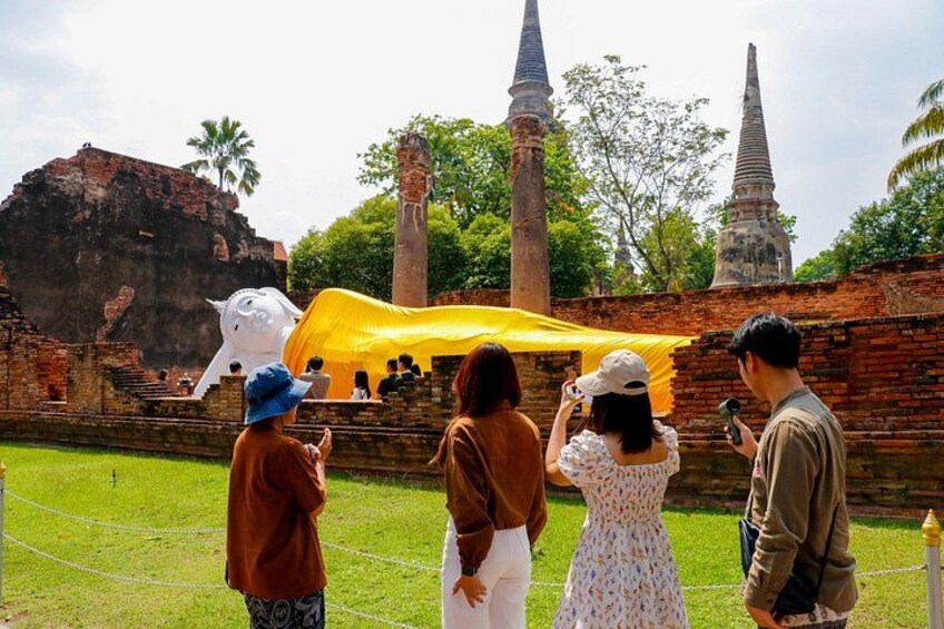 Ayutthaya Summer Palace and Temples Day Tour from Bangkok 2