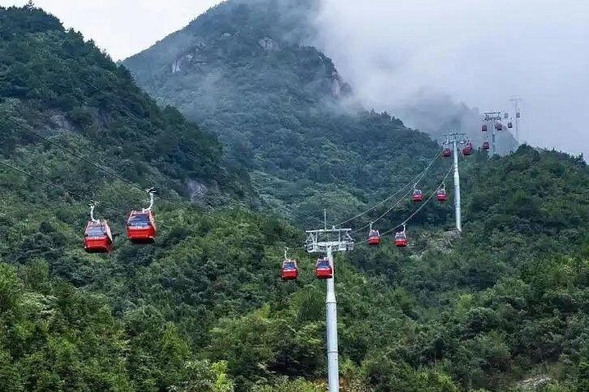 Jade Dragon Snow Mountain Glacier Cableway with Scenic Train Tour 2