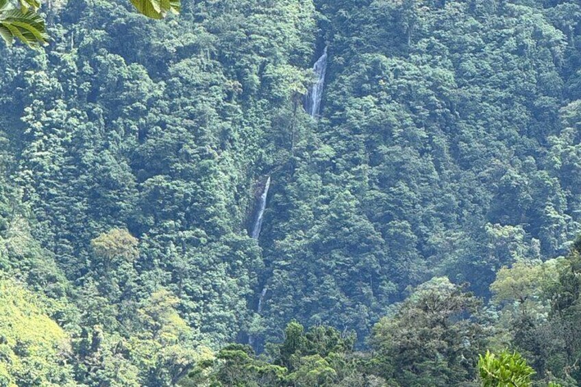 Discover Costa Rica Waterfall from La Fortuna to San Jose 5