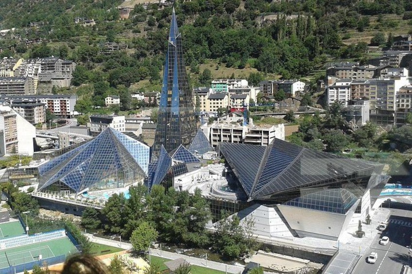 The Best of Andorra la Vella: Art, Heritage & Alpine Vistas 1