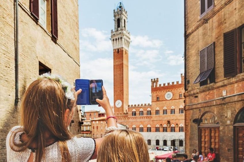 Best of Tuscany Day Tour from Florence