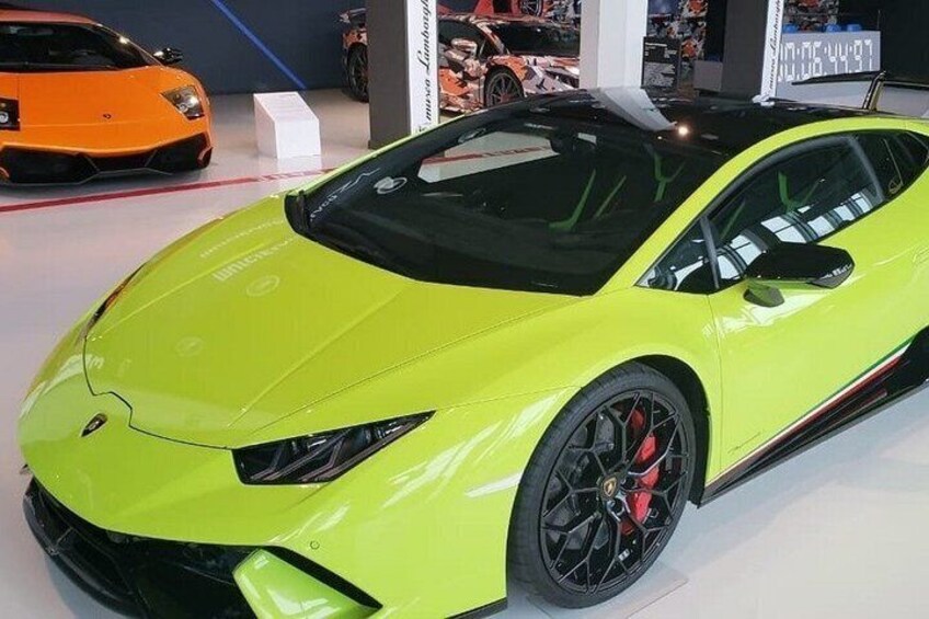 Bologna: Lamborghini Museum Guided Tour and Entry Ticket 2