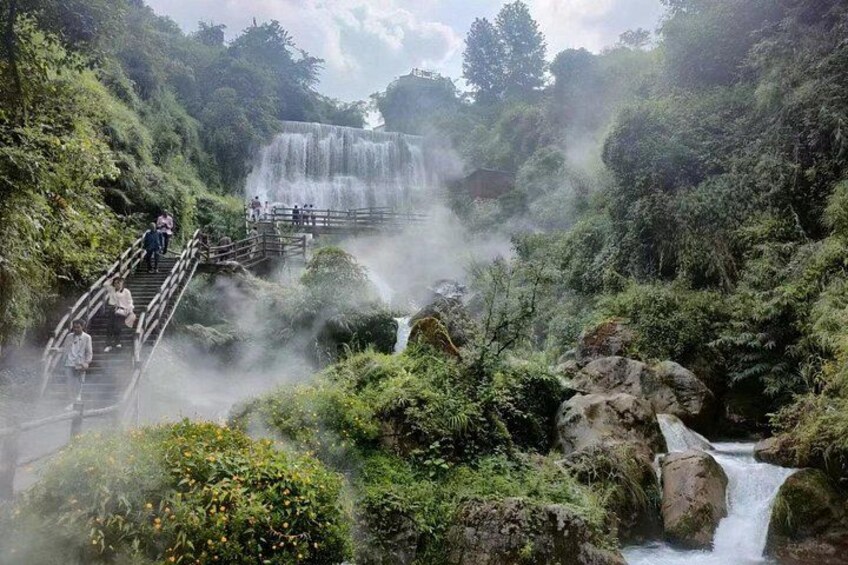 Nizhu River Scenic Area Private Tour by High Speed Train 3