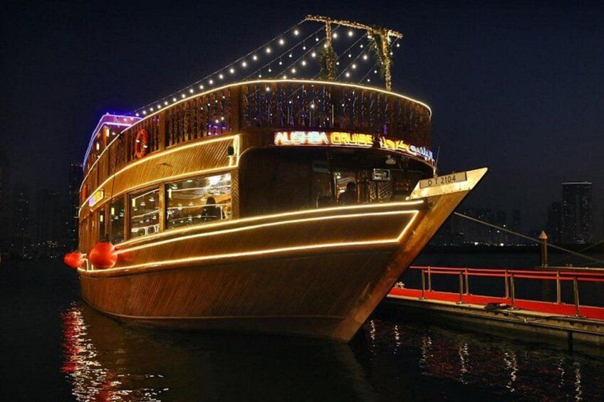 Dhow Cruise at Marina Dubai with Dinner and Live Entertainment 2