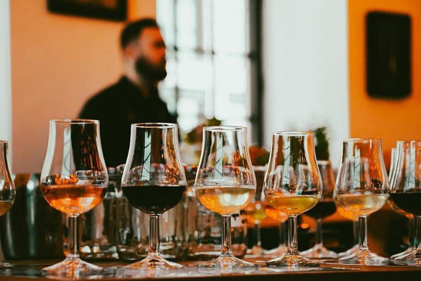 ''Cheers on wheels''- Vodka tasting tour by Retro Bus 2