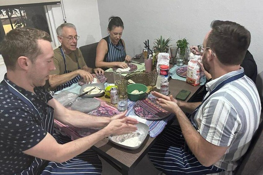 4h Cooking Class in Mexico City: 8 Recipes & Bottomless Drinks 5