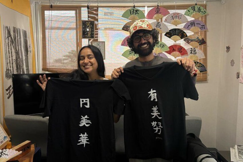 Tokyo Asakusa:Calligraphy & Make T-shirt Activity 2