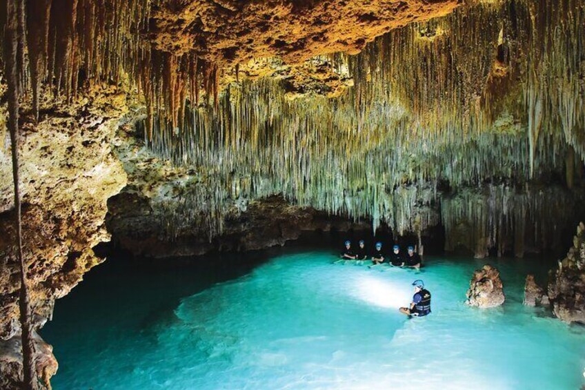 Rio Secreto amazing Cave 3