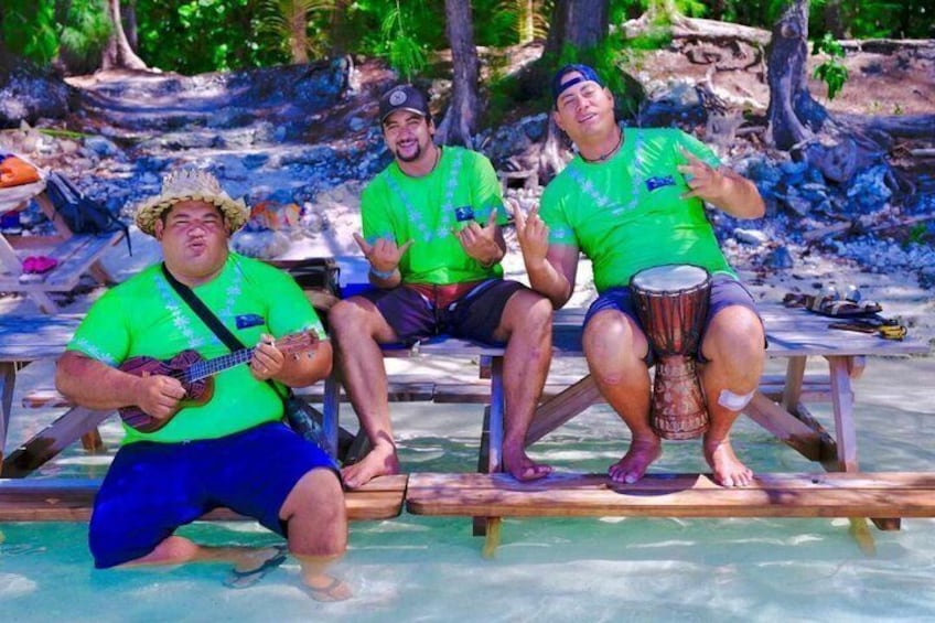 Activity/Excursion Lagoon Tour to Moorea by Canoe 6 hours 1