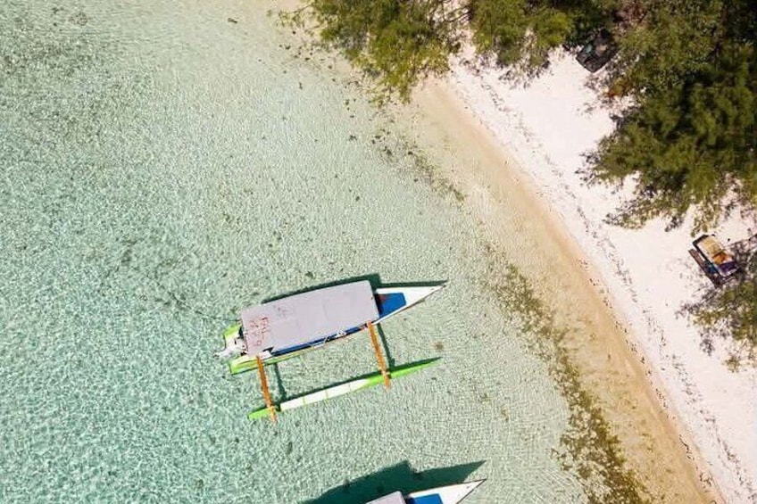 Activity/Excursion Lagoon Tour to Moorea by Canoe 6 hours 3
