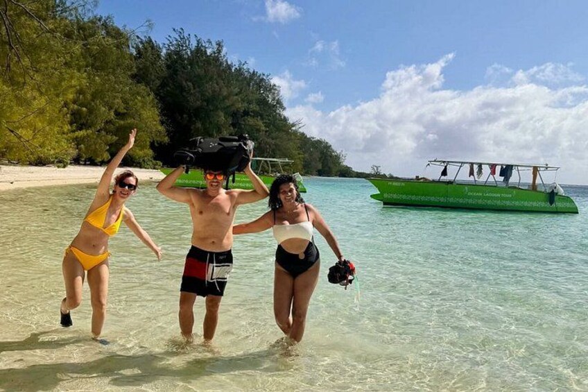 Activity/Excursion Lagoon Tour to Moorea by Canoe 6 hours 2