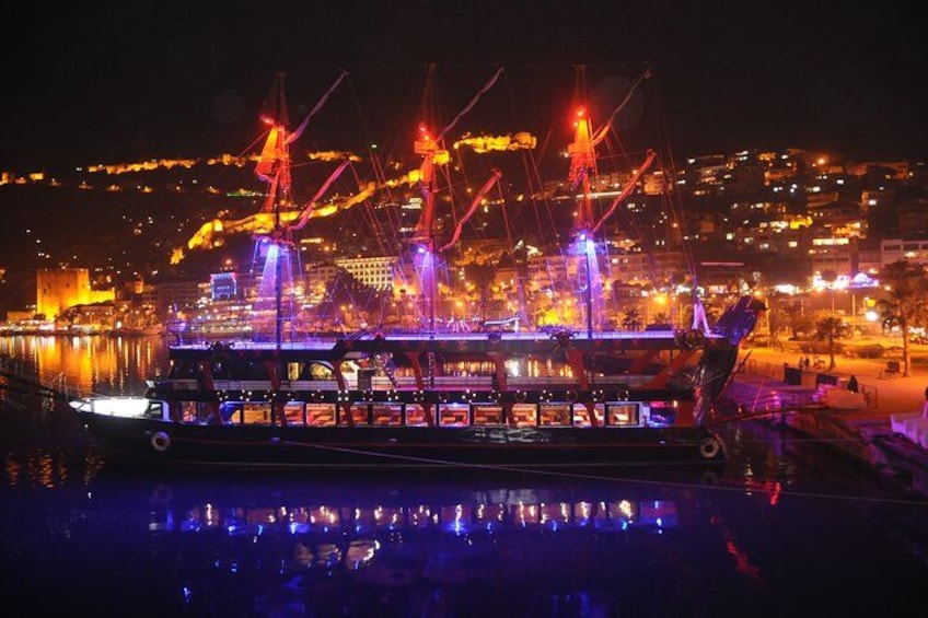 Alanya City Tour: Castle, Boat Cruise, Cleopatra Beach and Dinner 2