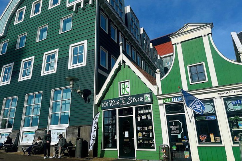 Day Trip to Zaandam Lego Village, Zaanse Schans and Giethoorn 2