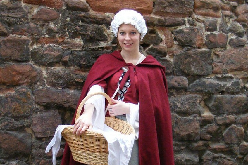 Scary tour with the executioner's daughter through Heidelberg's alleys 4