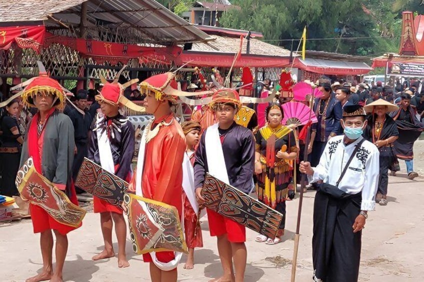 Explore Toraja Culture Heritage in 3 Days from Makassar 2