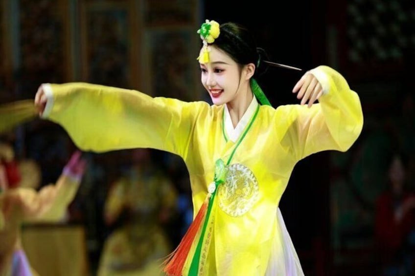 Yuxiandu Chinese Royal Cuisine Museum with Show and Royal Banquet 3