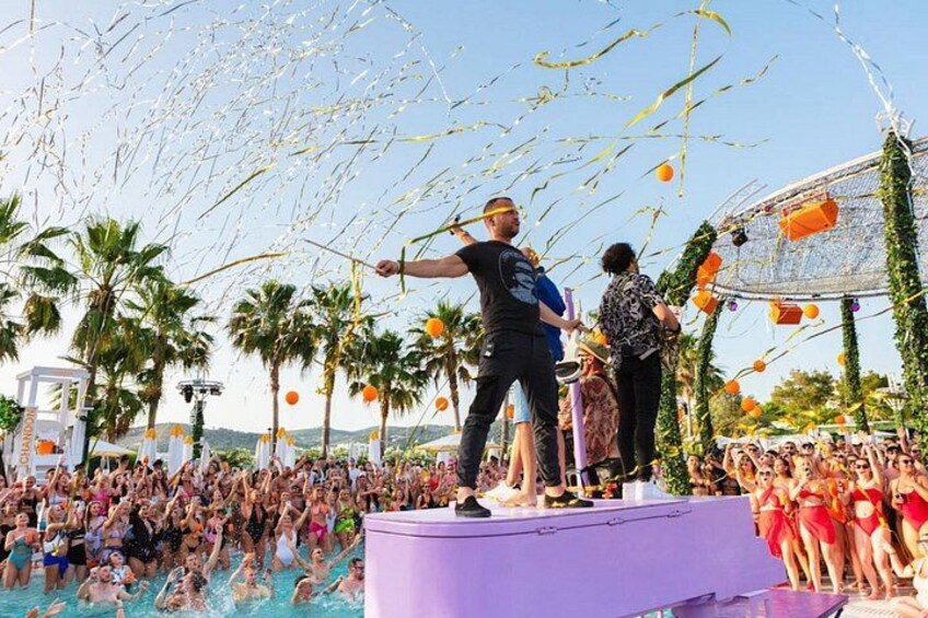 Ibiza Nightclub and Pool Party 7-Day Nightlife Multipass 4