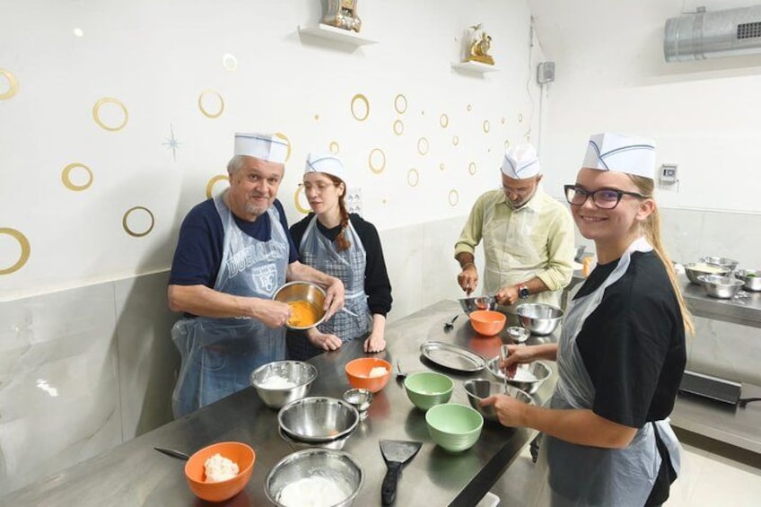 Naples Pizza and Tiramisu Cooking Class 3