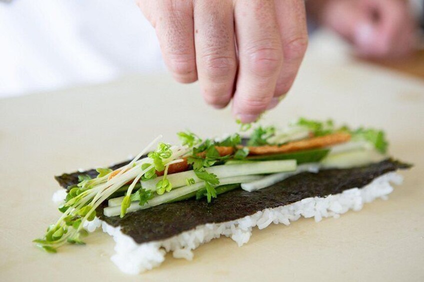 Sushi Making Cooking Class at a Local Tap Room in Austin 4