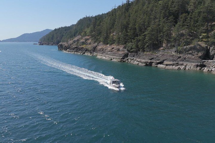 Gliding through Howe Sound 3