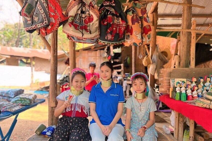 Long Neck Village, Silver Temple & Chiang Mai Top Cultural Sites 3