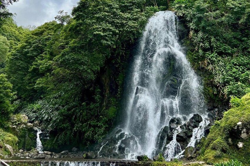 Sao Miguel in One Day Stunning Lakes Volcanoes Waterfalls 3
