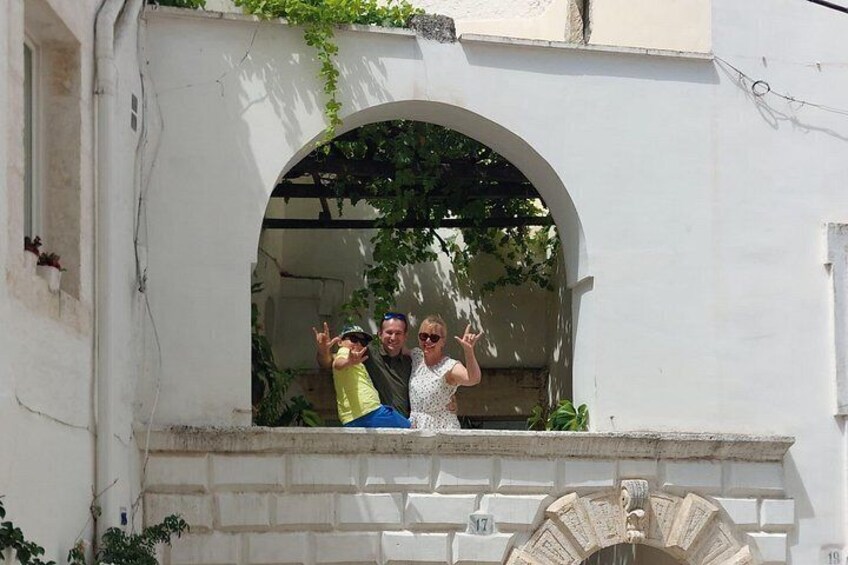 Private Tour in 3 Towns: Alberobello, Cisternino, Ostuni. 2