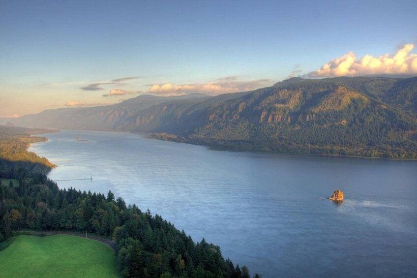 Columbia Gorge Historic Highway through the National Scenic Area. 2