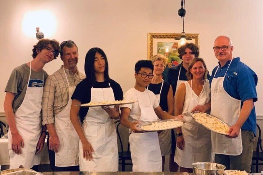 Bari: Pasta and Tiramisu Cooking Class with Wine 5