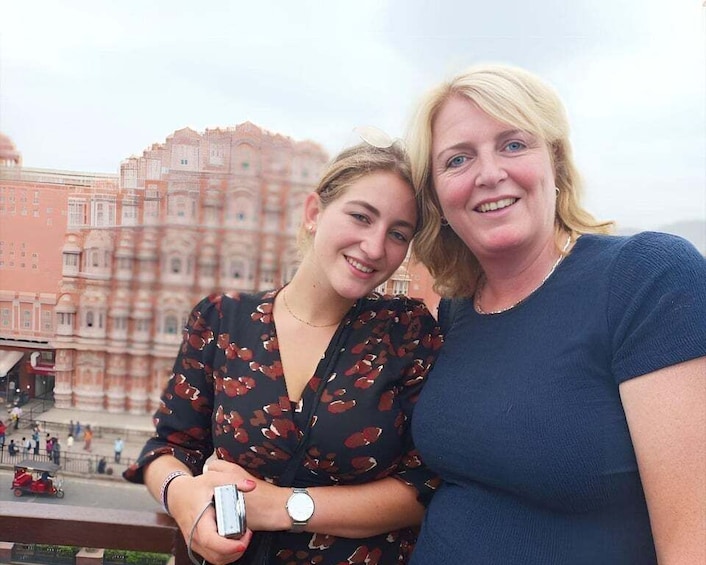 Jaipur: Flower Market, Amber Fort, Monkey Temple & City Tour 1