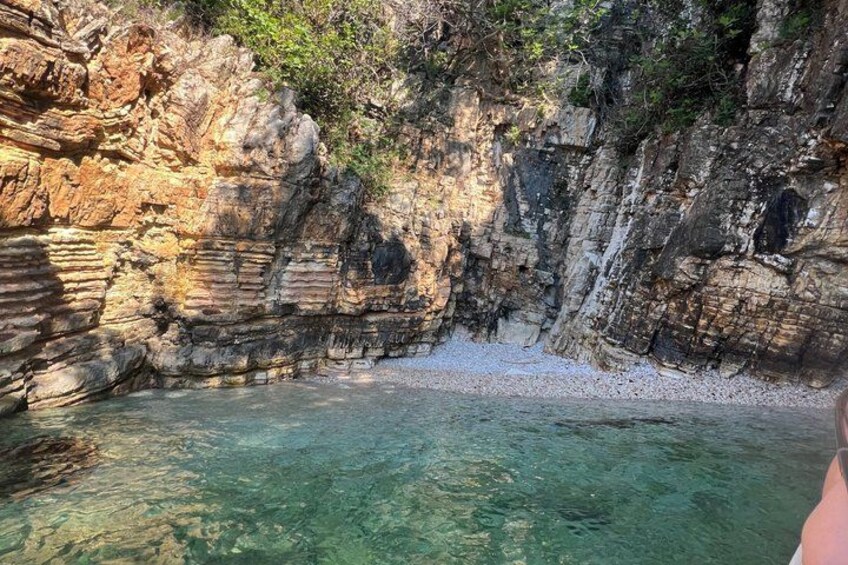 Saranda Boat Tour to Kakome,Hidden Cave and Beaches with Snorkell 5