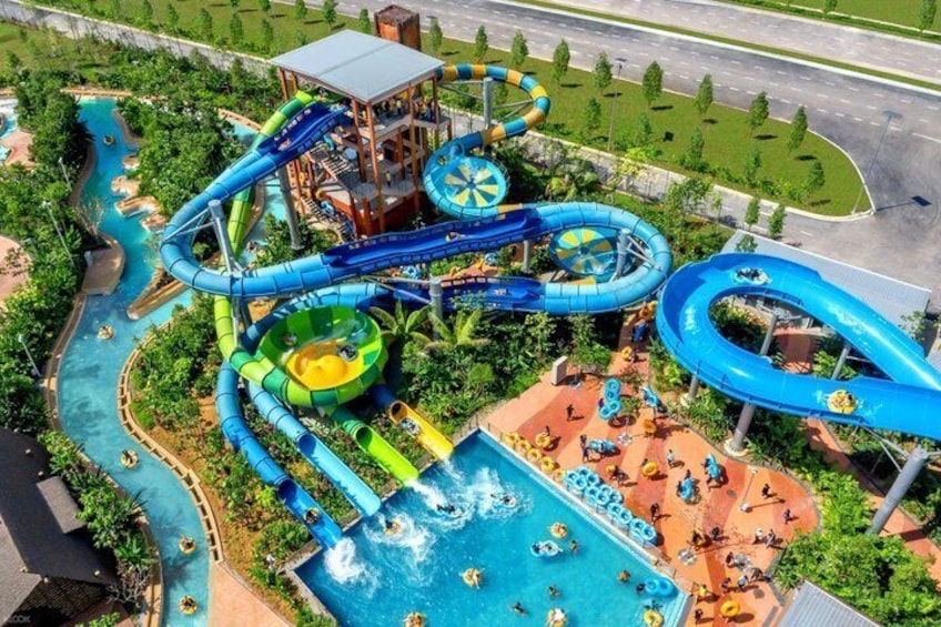 SplashMania Waterpark Ticket in Gamuda Cove Selangor 5