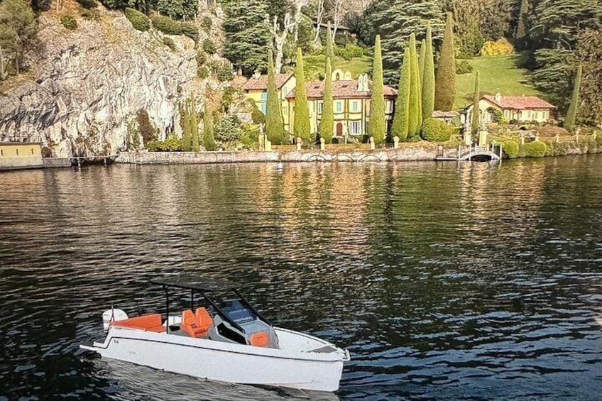 Lake Como Boat tour share with PROSECCO 4
