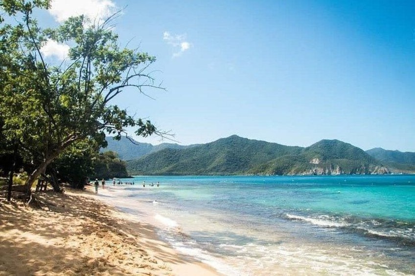 Tour to 2 Beaches of Tayrona Park : Playa Cinto and Playa Cristal 2