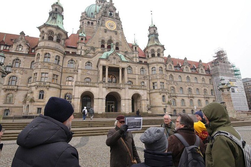 References to the Personal Union at the New Town Hall 3