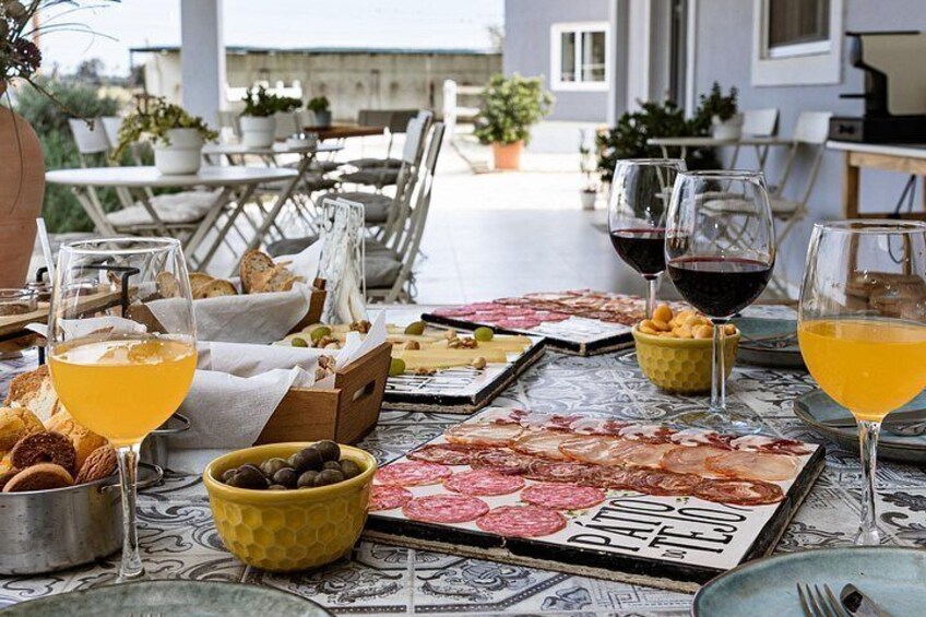 Porrtuguese Tapas in Patio del Tejo 4