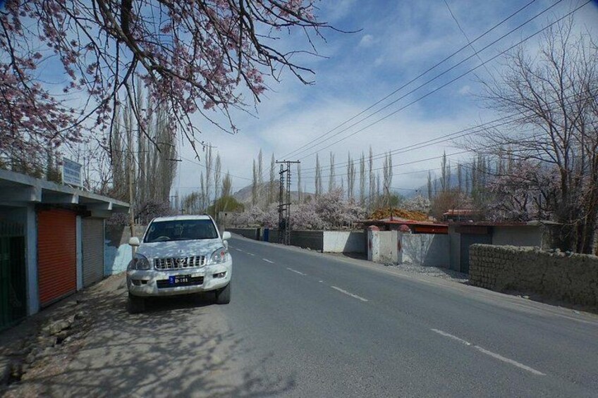 A view of street road in Skardu 4