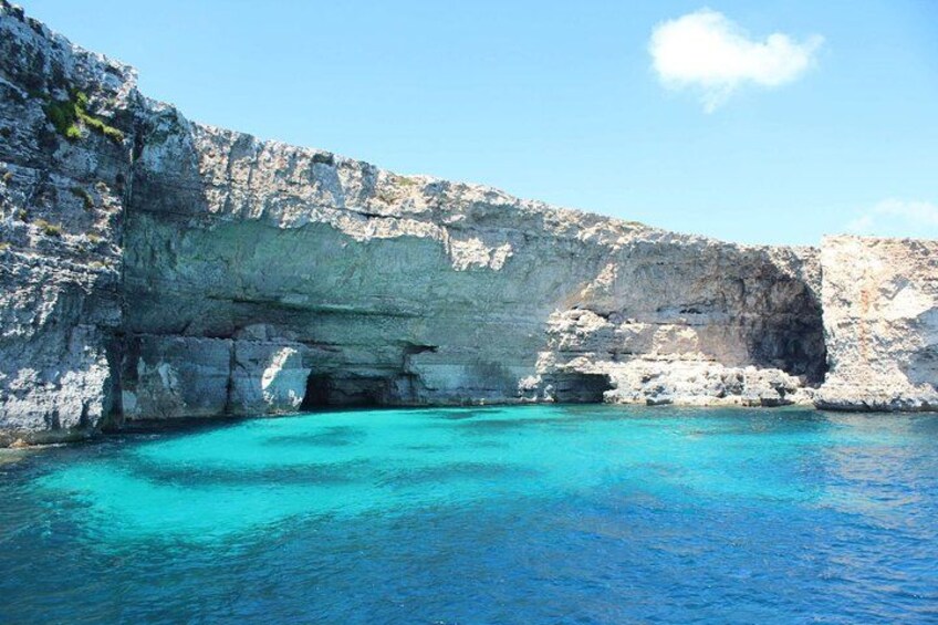 Comino: Blue Lagoon, Crystal Lagoon, Gozo, Sea Caves Cruise 2