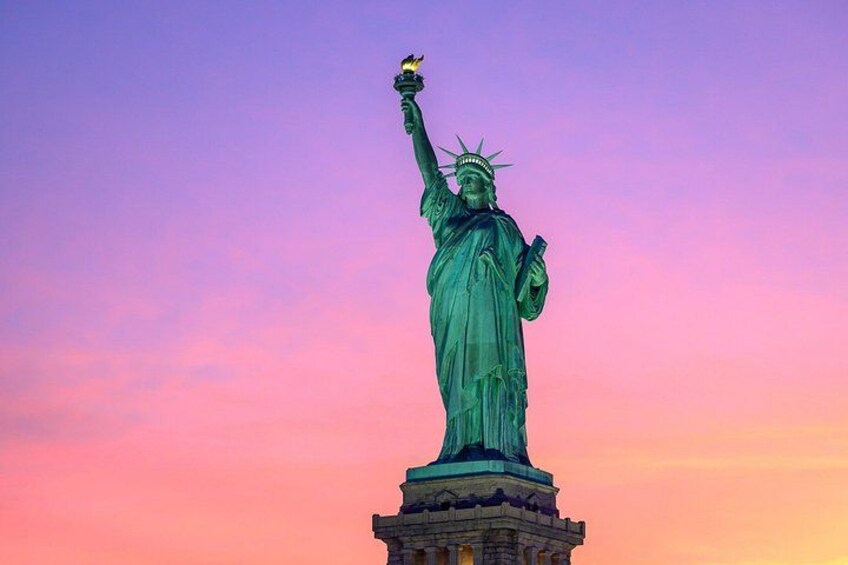 NYC Sunset Cruise with DJ, Skyline & Statue of Liberty 2
